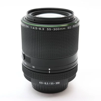 Pentax HD DA 55-300mm F/4.5-6.3ED PLM WR RE (APS-C / K mount) #440 - Image 1 of 4