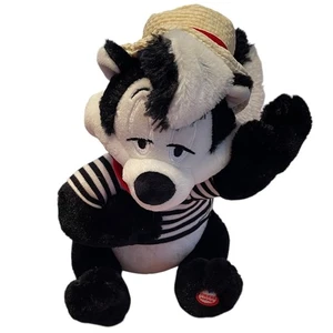 Hallmark Song of Love Pepe Le Pew Talking Plush Skunk 10" Warner Bros Video - Picture 1 of 9