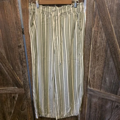 Pantalones Loft Para Mujer Talla Mediana Verde Blanco Rayas Pierna Ancha Recortados Informales Playa Foto 1 de 4