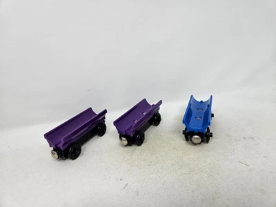 Thomas & Friends Ferrocarril de Madera 3 X Púrpura Azul Barril Tren Tanque Motor Usado en Excelente Condición Foto 1 de 4