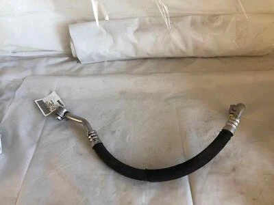 AUDI A6 AVANT QUATTRO 2006 aire acondicionado manguera aire acondicionado línea de descarga de refrigerante Foto 1 de 4