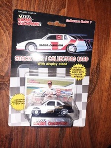 DAVEY ALLISON 1989 HAVOLINE FLATBOTTOM 1:64 SERIES 1 RACING CHAMPIONS DIECAST
