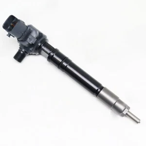 For Toyota 1GD-FTV Hilux Fortuner Innova Diesel Fuel Injector 23670-0E060 - Picture 1 of 4