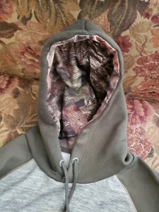 Mossy Oak Hoodie Men's Small  NEW & FREE SHIP - Picture 1 of 5