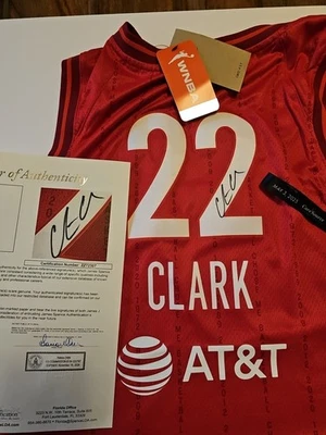 CAITLIN CLARK Signed autograph Official WNBA INDIANA FEVER Jersey COA - Image 1 of 4