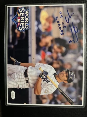 Johnny Damon Autographed 8.5x11 Photo “09 WS Champs”. JSA - Image 1 of 3