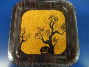 Witches Crossing Pumpkin Witch Haunted House Halloween Party 7" Dessert Plates - Picture 1 of 1