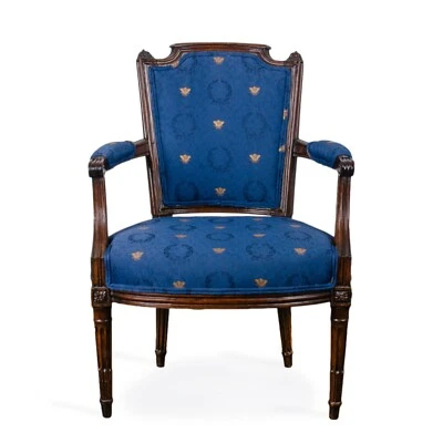 Sillón Luis XVI de nogal, siglo XVIII Foto 1 de 4