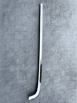 1998 MERCEDES-BENZ S320 W140 REAR BUMPER COVER UPPER MOLDING TRIM RIGHT SIDE OEM - Image 1 of 4