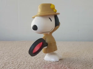 SNOOPY SECRET AGENT 2018 McDonalds Collectible #6 Peanuts Happy Meal Toy - Picture 1 of 8