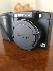 Ricoh Caplio GX100 Digitalkamera. CCD + RAW. Neuwertig 6700 Auslösungen - Bild 1 von 20