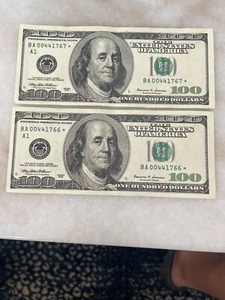 Two 1999 ONE HUNDRED DOLLAR BILL STAR NOTES BA00441766-67 * - Picture 1 of 1