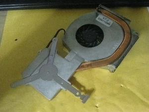 HP COMPAQ NX9030 CPU HEATSINK WITH FAN 371796-001 - Picture 1 of 1