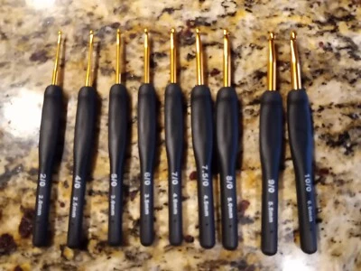 Juego 9 agujas ergonómicas de gancho de ganchillo de aluminio con mango de costura suave 2-6 mm negras Foto 1 de 3