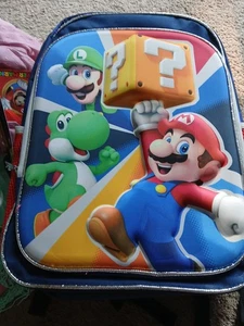 Mario "Game Time" Mario, Yoshi, and Luigi 17" Graphic Backpack - Bild 1 von 10