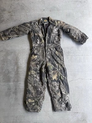 Cabelas Coveralls Boys 16 Reg Insulated Hooded Advantage Timber Warm Suit Dry+ - Image 1 of 4