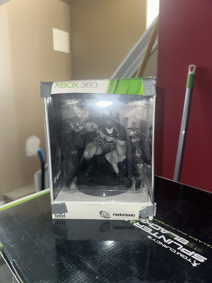 Batman: Arkham City -- Collector's Edition (Microsoft Xbox 360, 2011) - Image 1 of 4