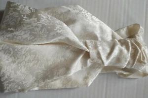 Cravat and Pocket Square - New - Jean Yves - Various Colours - Wedding, Evening - Picture 1 of 8