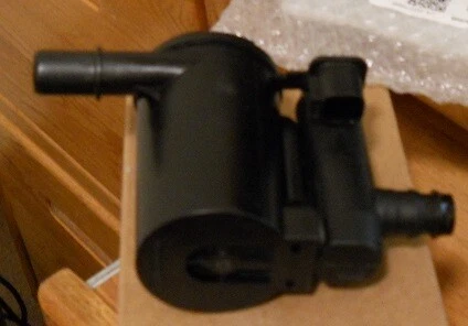 NOS 2006-11 HHR 2006-09 Pontiac Solstice bote de vapor válvula de ventilación solenoide Foto 1 de 1