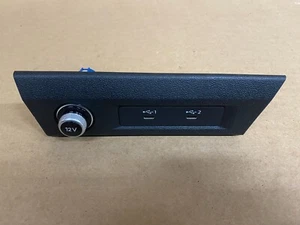 AUDI A1 TWIN USB CONNECTION + 12V 82C863617 2020 2021 2022 2023 2024 C268 - Picture 1 of 12