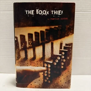 THE BOOK THIEF MARKUS ZUSAK TRUE 1ST HC/DJ FIRST AMERICAN EDITION STATED - Picture 1 of 4