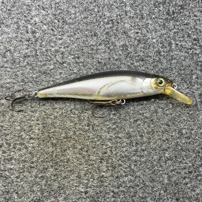 Подвесная приманка Jackall Squad Minnow 95 3,8 дюйма 1/2 унции - Threadfin Shad - Изображение 1 из 4