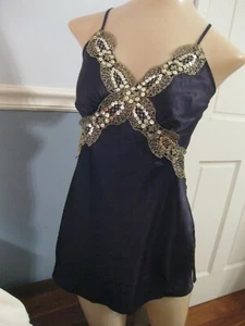 BISOU BISOU BY MICHELE BOHBOT SIZE 4 BLACK SHORT GOWN W/ELABORATE GOLD ON BLACK - Picture 1 of 4