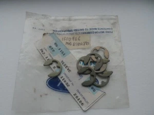 Original NOS Ford Escort MK2 Handbrake Cable Clip - Picture 1 of 3