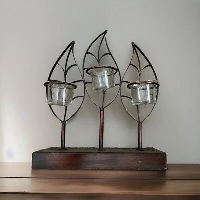 Candelabro de metal de diseño de 3 tazas con 21 velas de té incluidas (G) Foto 1 de 4