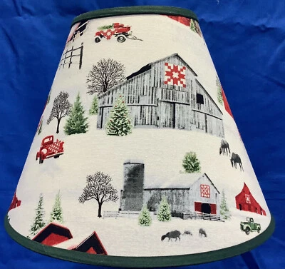 Pantalla de Navidad Winter Barns pantalla hecha a mano Foto 1 de 2