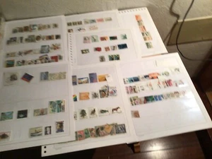 DA COLLEZIONE PRIVATA - 7 CONTENITORI CON FRANCOBOLLI - Foto 1 di 5