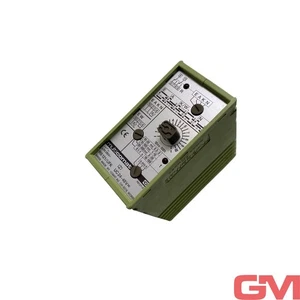 Comat Time Relay Multicomat Rs 121 / Ufk 10ms-100h 24-48V - Picture 1 of 7