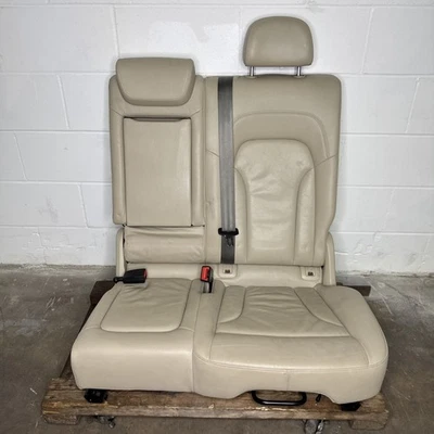 2013-2017 AUDI Q5 ASSENTO TRASEIRO ESQUERDO DO LADO DO MOTORISTA COMPLETO BEGE FABRICANTE DE EQUIPAMENTO ORIGINAL - Imagem 1 de 4