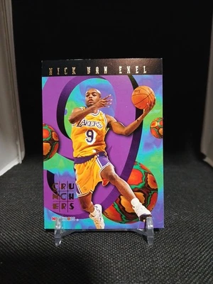 Aros de la NBA 1995-96 - Nick Van Exel - Inserto Crunchers #9 de 25 Foto 1 de 2
