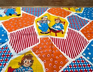 Raggedy Ann Andy Bobbs Merrill Company Vintage 70s Cotton Fabric 4 yards - Picture 1 of 7