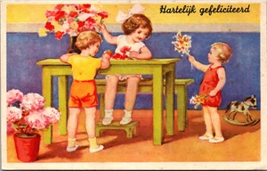 Postal vintage de feliz cumpleaños niños con flores B159 - Imagen 1 de 2