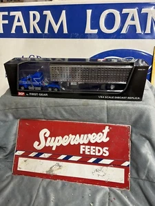 DCP 1/64 Ford LTL 9000 60in Aerodyne Sleeper & Wilson Livestock Trailer 60-1769 - Picture 1 of 2