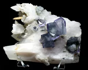 246,2 g Raro Cubo Púrpura Transparente Espécimen de Cristal Mineral de Fluorita/China - Imagen 1 de 12