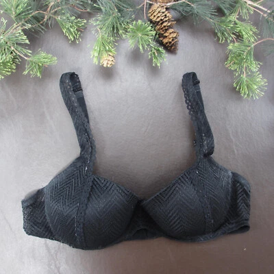 Fruit of the Loom Bra 38C Black Lace Padded Wireless Adjustable Clasp Back - Image 1 of 4