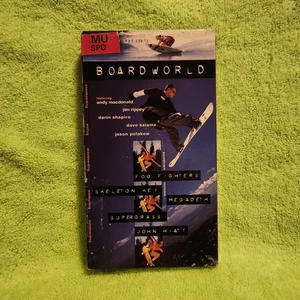 Boardworld (VHS, 1998) Skateboarding Fox Sports Foo Fighters Megadeth Rare - Imagen 1 de 3