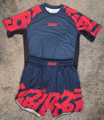 SCRAMBLE BAKA PANTALONES CORTOS DE ENTRENAMIENTO Y JUEGO RASHGUARD A JUEGO PARA AGARRE Y MMA Foto 1 de 4