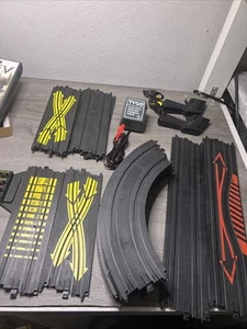 Nice TYCO Track And Accessories Lot All Vintage All Official Tyco Parts - Picture 1 of 8