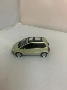 NOREV LANCIA MURA DIE CAST MODELL IM MASSSTAB 1:43 IN GRÜN/BEIGE - Bild 1 von 1