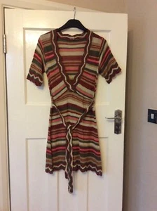 Ladies Size S Multi Coloured Striped V-Neck Short Sleeve Knee Length Dress - Picture 1 of 1