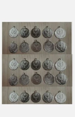 Paquete de 25 premios de medallas de metal ganadores de llama olímpica de plata para niños  Foto 1 de 2