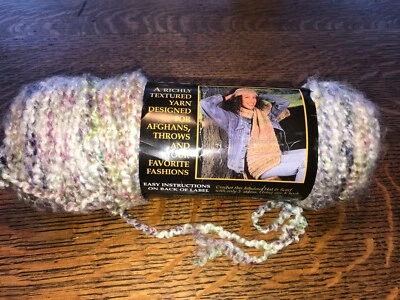 Lion Brand Yarn HOMESPUN 315 Tudor 1 - Skein - USA - Image 1 of 3