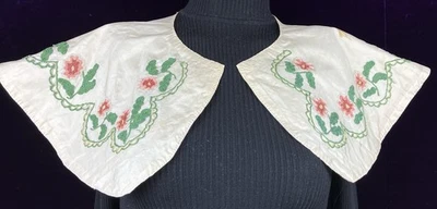 Regency - Early Victorian Ruffled Embroidered Collar 1820 1830 1840 Farm - Image 1 of 4