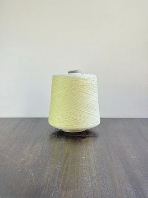 Fio amarelo urze 710g 90% lã 10% cashmere lavável na máquina 2/26nm - Imagem 1 de 4