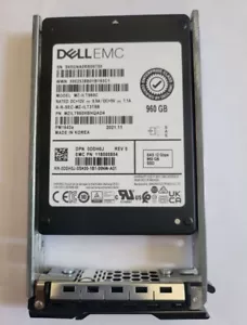 DELL EMC 960GB 12Gbps SAS SSD MZ-ILT3T8B PM1643a DDH0J server drives - Afbeelding 1 van 4