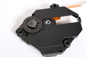 1 pieza de repuesto de unidad KSM-440AEM para PlayStation 1 CD-ROM - Imagen 1 de 4